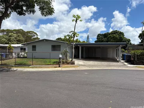 2131 Auhuhu St, Pearl City, HI 96782
