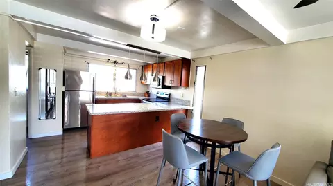 837 Ala Lilikoi St #6, Honolulu, HI 96818