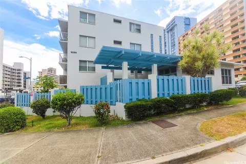3095 Ala Ilima St #204, Honolulu, HI 96818