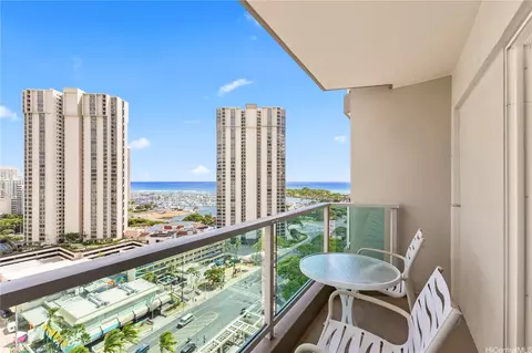 410 Atkinson Dr #1720, Honolulu, HI 96814