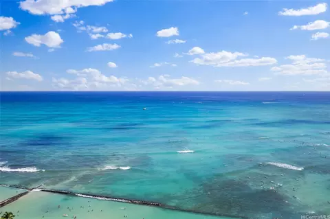 2470 Kalakaua Ave #2801, Honolulu, HI 96815