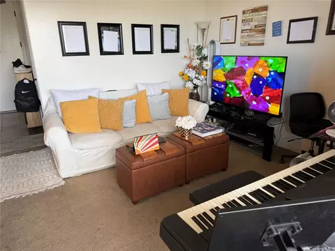 2121 Ala Wai Blvd #2803, Honolulu, HI 96815