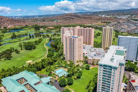 3054 Ala Poha Pl #1809, Honolulu, HI 96818