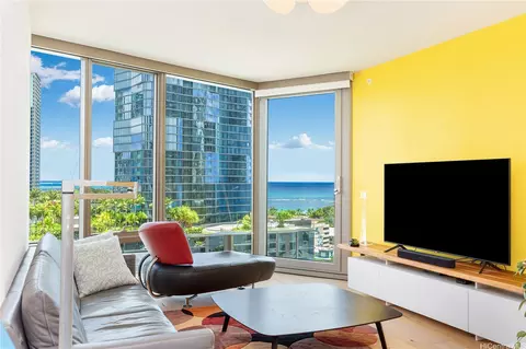 1001 Queen St #1204, Honolulu, HI 96814