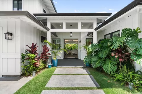 472 N A N Kainalu Dr, Kailua, HI 96734