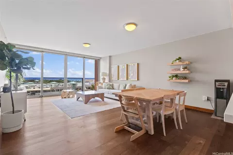 1555 Kapiolani Blvd #1000, Honolulu, HI 96814