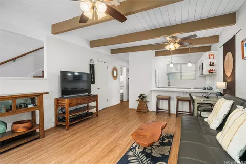 4894 Kilauea Ave #1, Honolulu, HI 96816