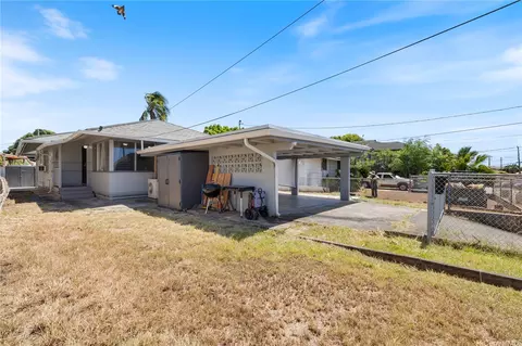 1457 Kokea St, Honolulu, HI 96817