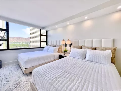 201 Ohua Ave #1503, Honolulu, HI 96815