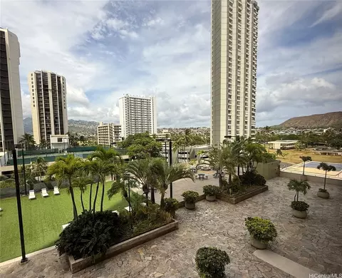229 Paoakalani Ave #807, Honolulu, HI 96815