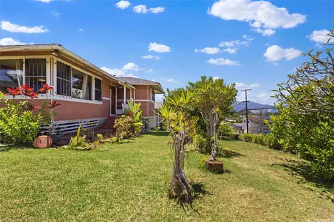 1745 Koikoi St, Wahiawa, HI 96786