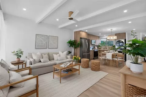 4206 Keanu St #4, Honolulu, HI 96816