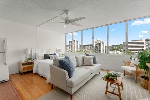 1550 Wilder Ave #A705, Honolulu, HI 96822