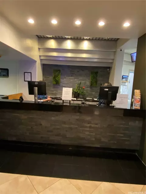 1088 Bishop St #2206, Honolulu, HI 96813