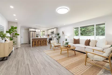 1165 Kukila St, Honolulu, HI 96818
