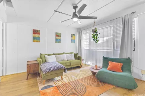 98-310 Kamehameha Hwy #210, Aiea, HI 96701