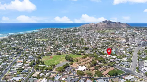 4570 Ahuli Pl, Honolulu, HI 96816