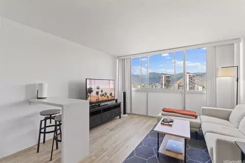 2211 Ala Wai Blvd #2910, Honolulu, HI 96815