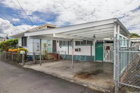1611 Mcgrew Ln, Honolulu, HI 96817
