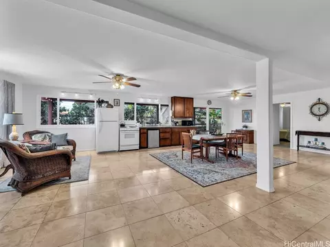 68-1785 Paakea St, Waikoloa, HI 96738