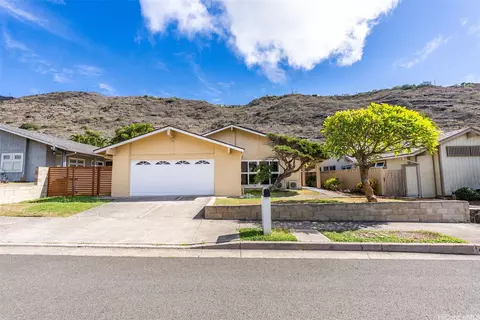 1069 Lunalilo Home Rd, Honolulu, HI 96825