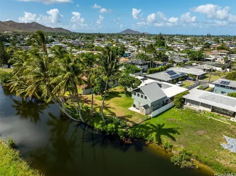 341 Kihapai St # -D, Kailua, HI 96734