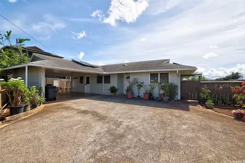 94-289 Kahuanani Pl, Waipahu, HI 96797