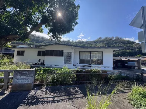 1473 Ala Aolani St, Honolulu, HI 96819
