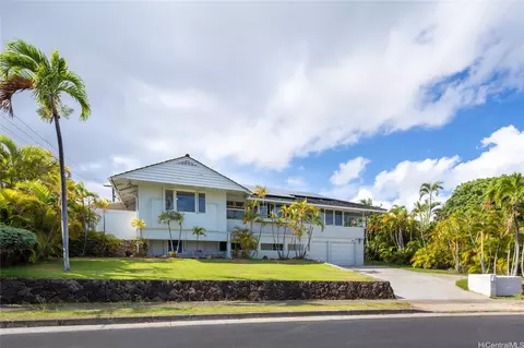1129 Koloa St, Honolulu, HI 96816