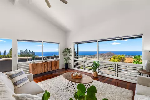 2234 Aha Niu Pl, Honolulu, HI 96821