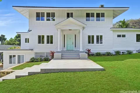 3198 Alika Ave, Honolulu, HI 96817
