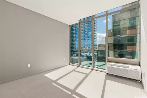 1390 Kapiolani Blvd #1409, Honolulu, HI 96814