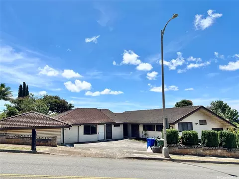 98-1089 Kaonohi St, Aiea, HI 96701