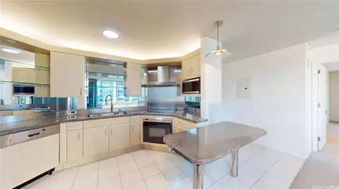 88 Piikoi St #1610, Honolulu, HI 96814