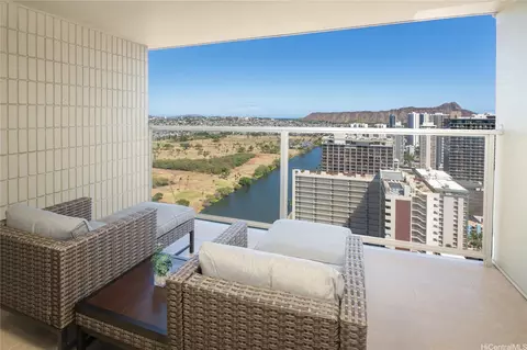 445 Seaside Ave #3711, Honolulu, HI 96815