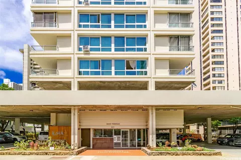 2421 Tusitala St #2201, Honolulu, HI 96815