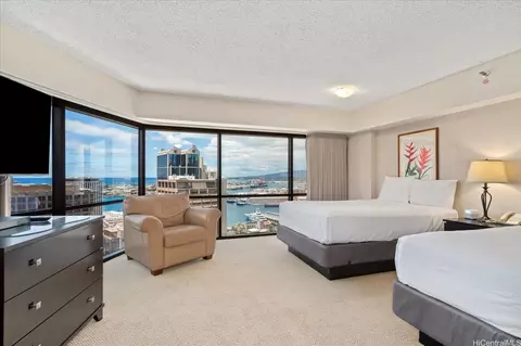 1088 Bishop St #3105, Honolulu, HI 96813