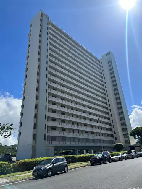 1160 Ala Napunani St #1104, Honolulu, HI 96818