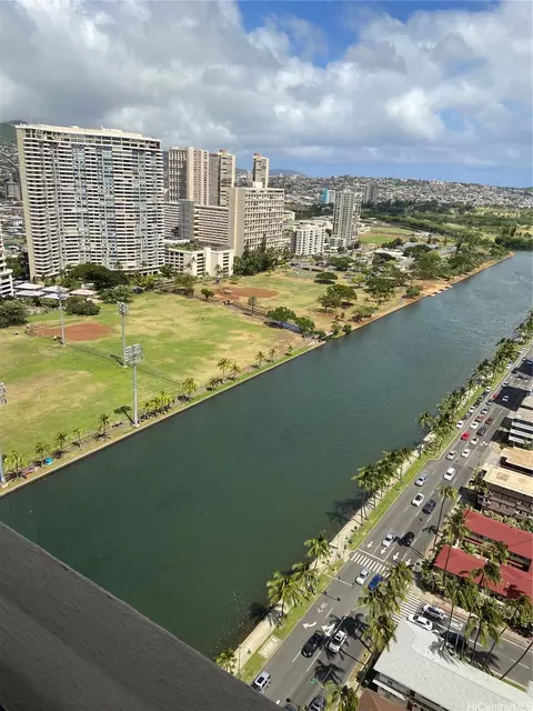 444 Niu St #3404, Honolulu, HI 96815