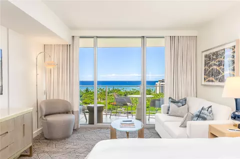 383 Kalaimoku St #E1806, Honolulu, HI 96815