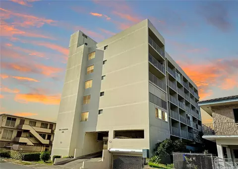 2122 Lime St #604, Honolulu, HI 96826