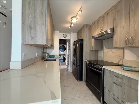 2233 Ala Wai Blvd #12-C, Honolulu, HI 96815