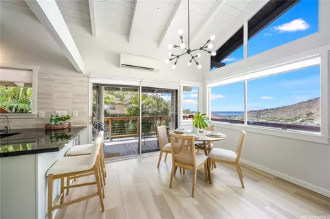 817 Ekoa Pl, Honolulu, HI 96821