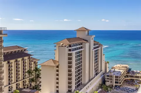 223 Saratoga Rd #2106, Honolulu, HI 96815