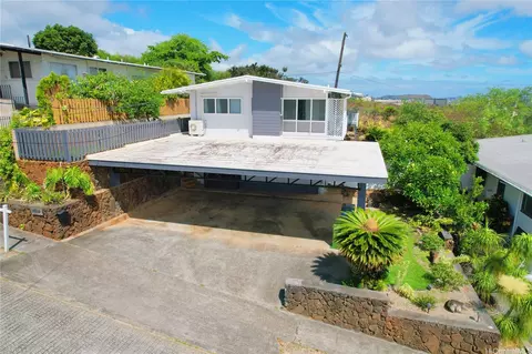 1559 Ala Amoamo St, Honolulu, HI 96819