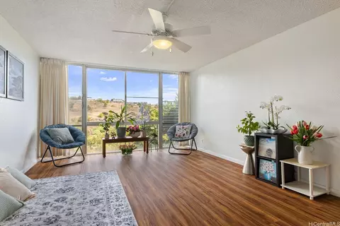98-707 Iho Pl #2102, Aiea, HI 96701