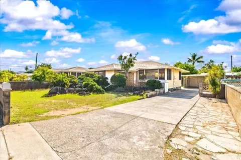 619 Oneawa St, Kailua, HI 96734
