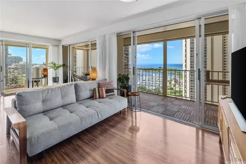 419 Atkinson Dr #2004, Honolulu, HI 96814