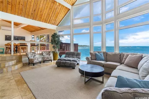 55-123 Naupaka St, Laie, HI 96762