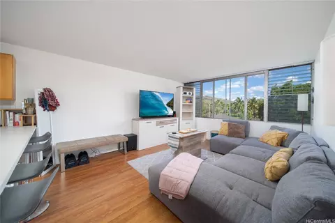 3030 Ala Ilima St #301, Honolulu, HI 96818